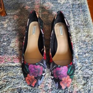 Size 9 Alex MarieBevierTwo Floral Print Rhinestone-Embellished Flats